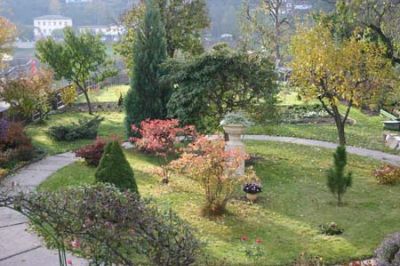 Ansicht des Gartens im Hersbst